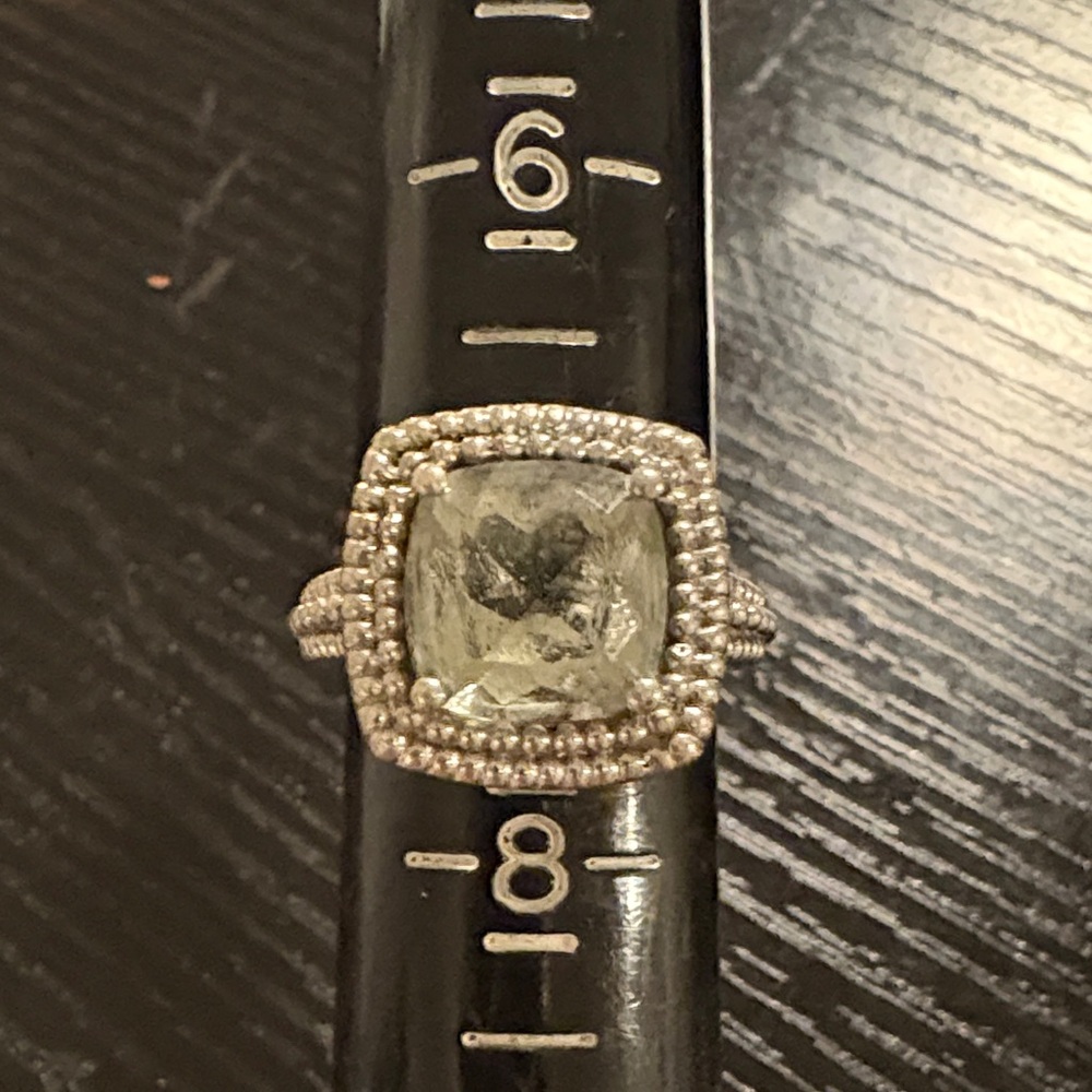 Sterling silver ring, clear stone women’s size 7